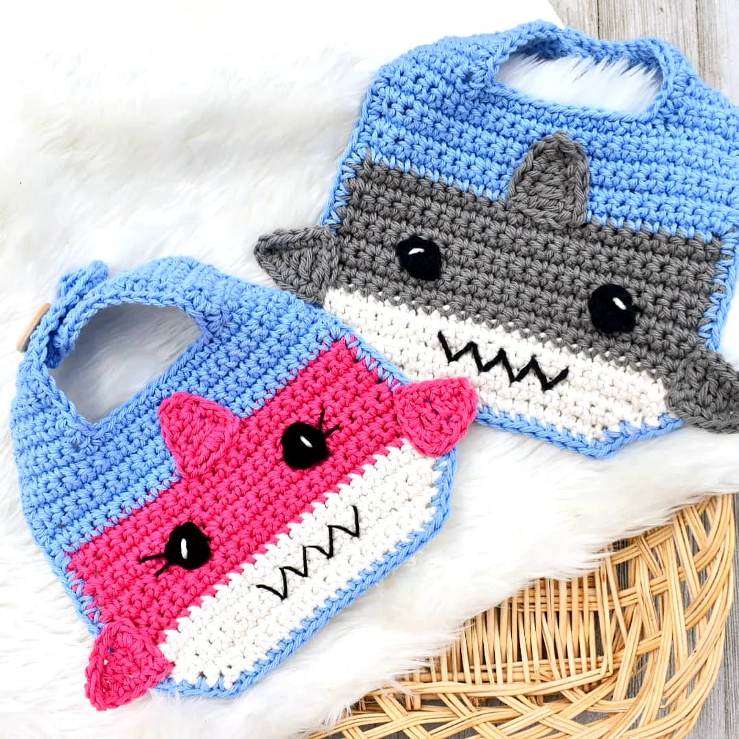Adorable Crochet Baby Bib in Vibrant Shark Design