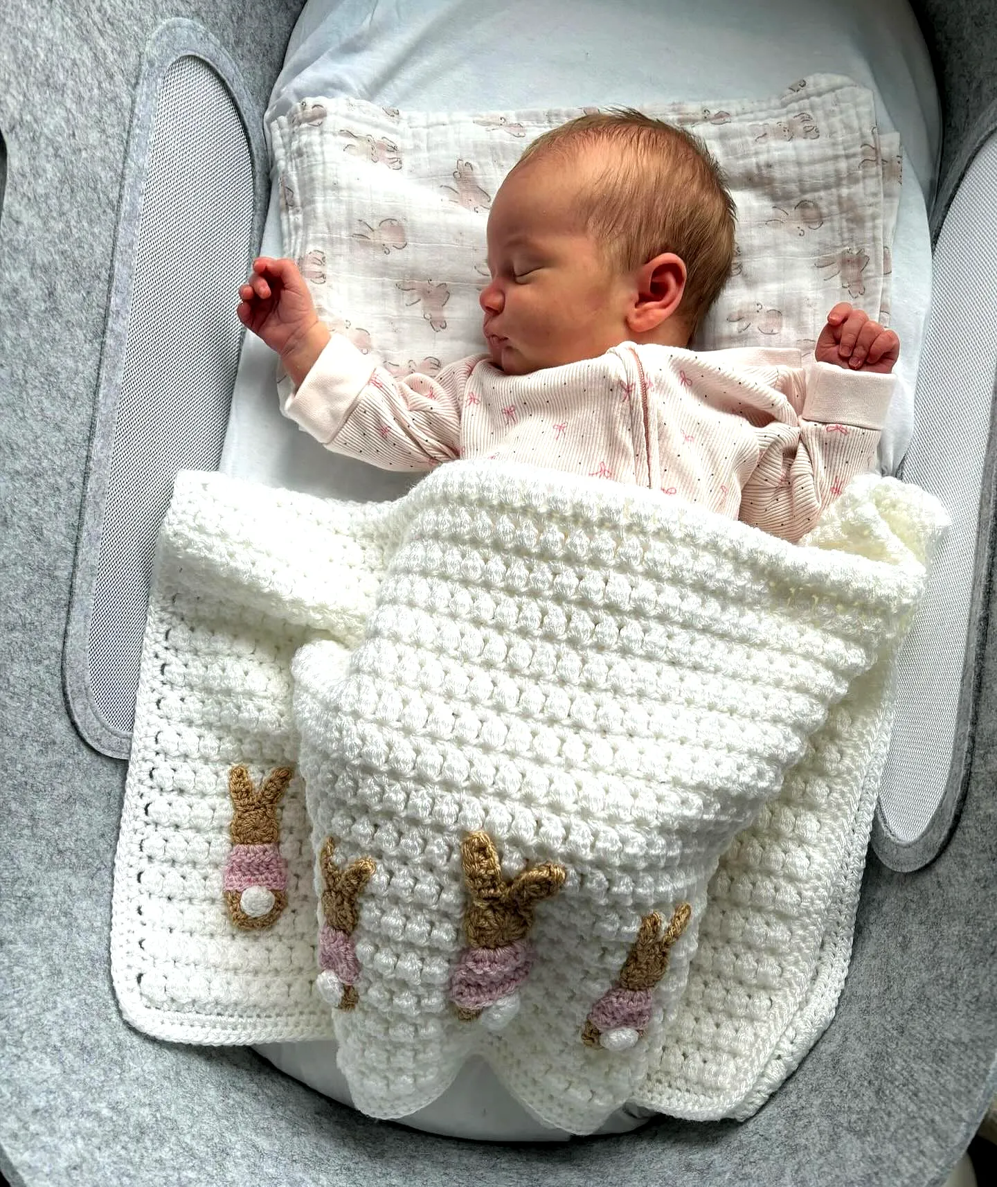Adorable Crochet Baby Blanket in Soft White with Bunny Appliques