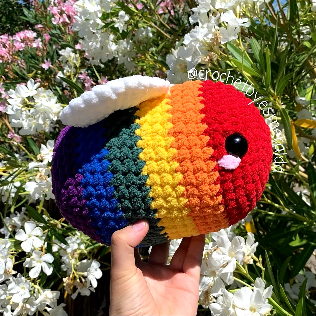 Adorable crochet bee plush in vibrant rainbow colors for all levels