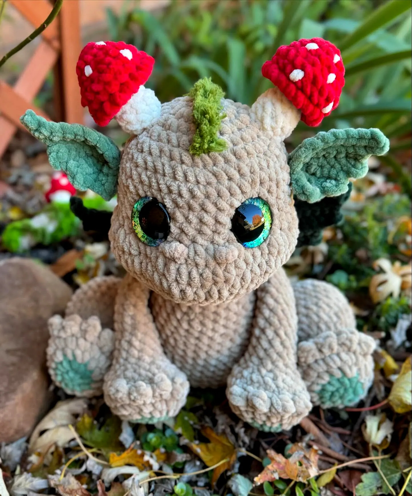 Adorable Crochet Dragon in Colorful Plush Style for Intermediates
