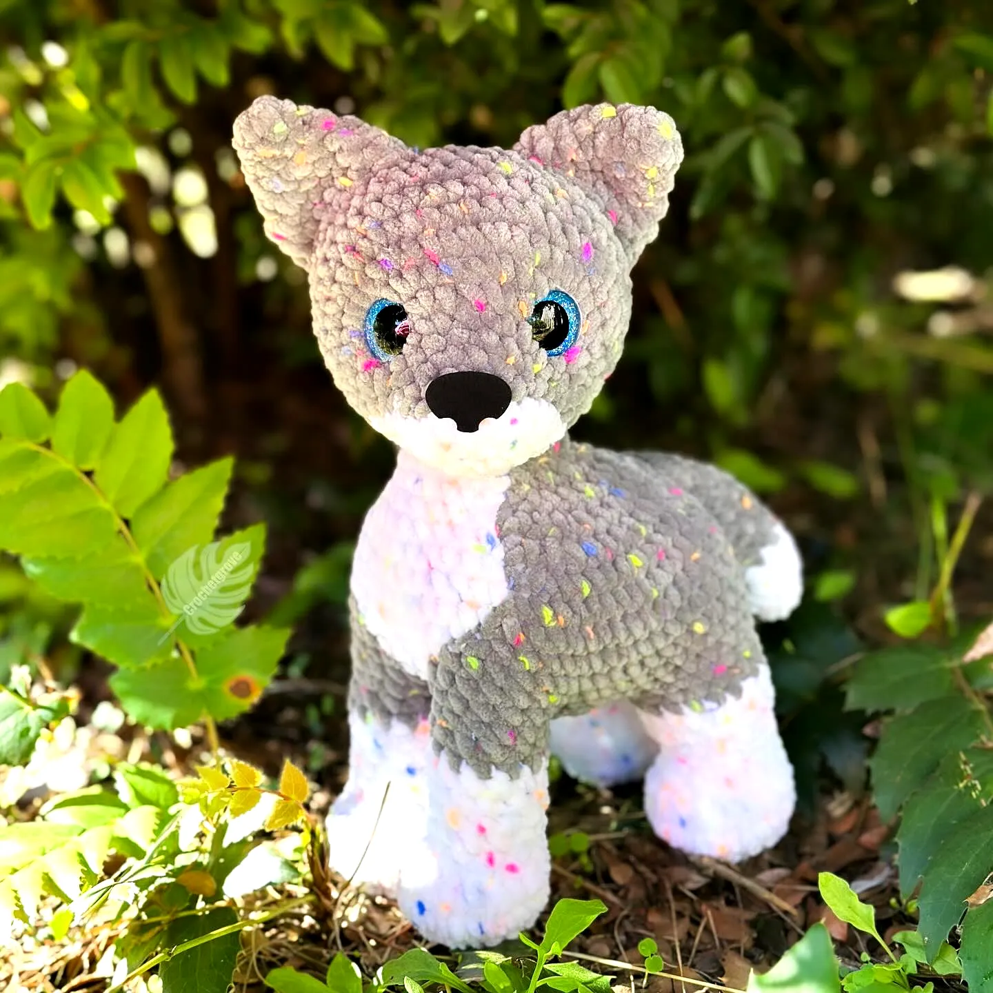 Adorable Crochet Forest Animal Fox in Colorful Yarn for Intermediates