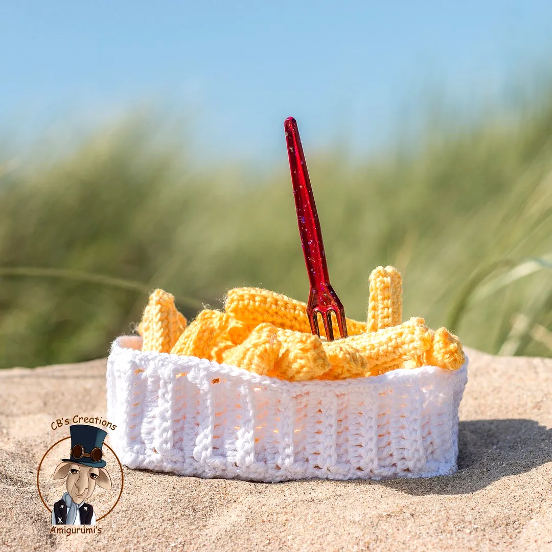 Adorable Crochet Fries Amigurumi in Vibrant Yellow and Red