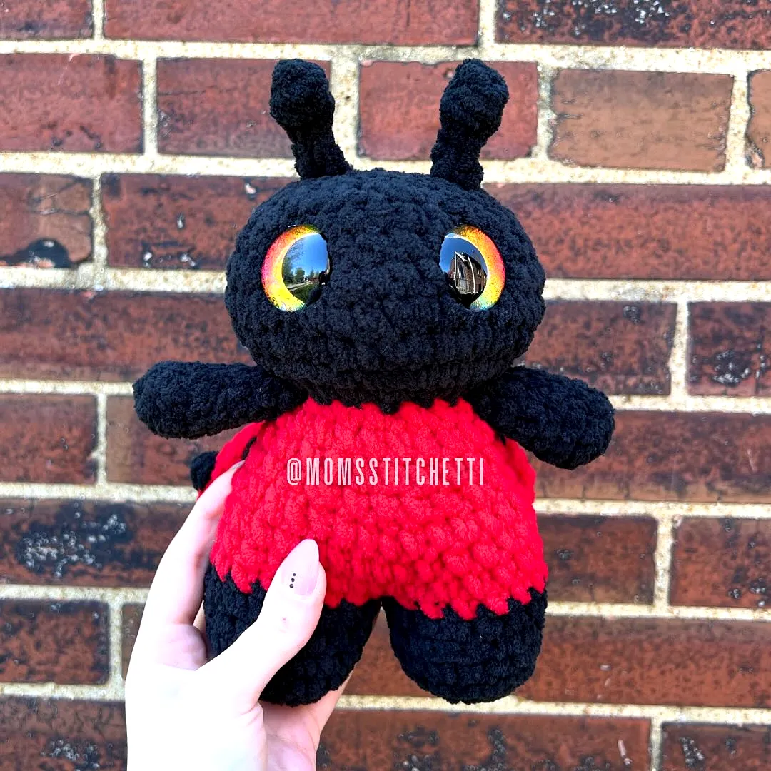 Adorable Crochet Ladybug in Vibrant Red and Black