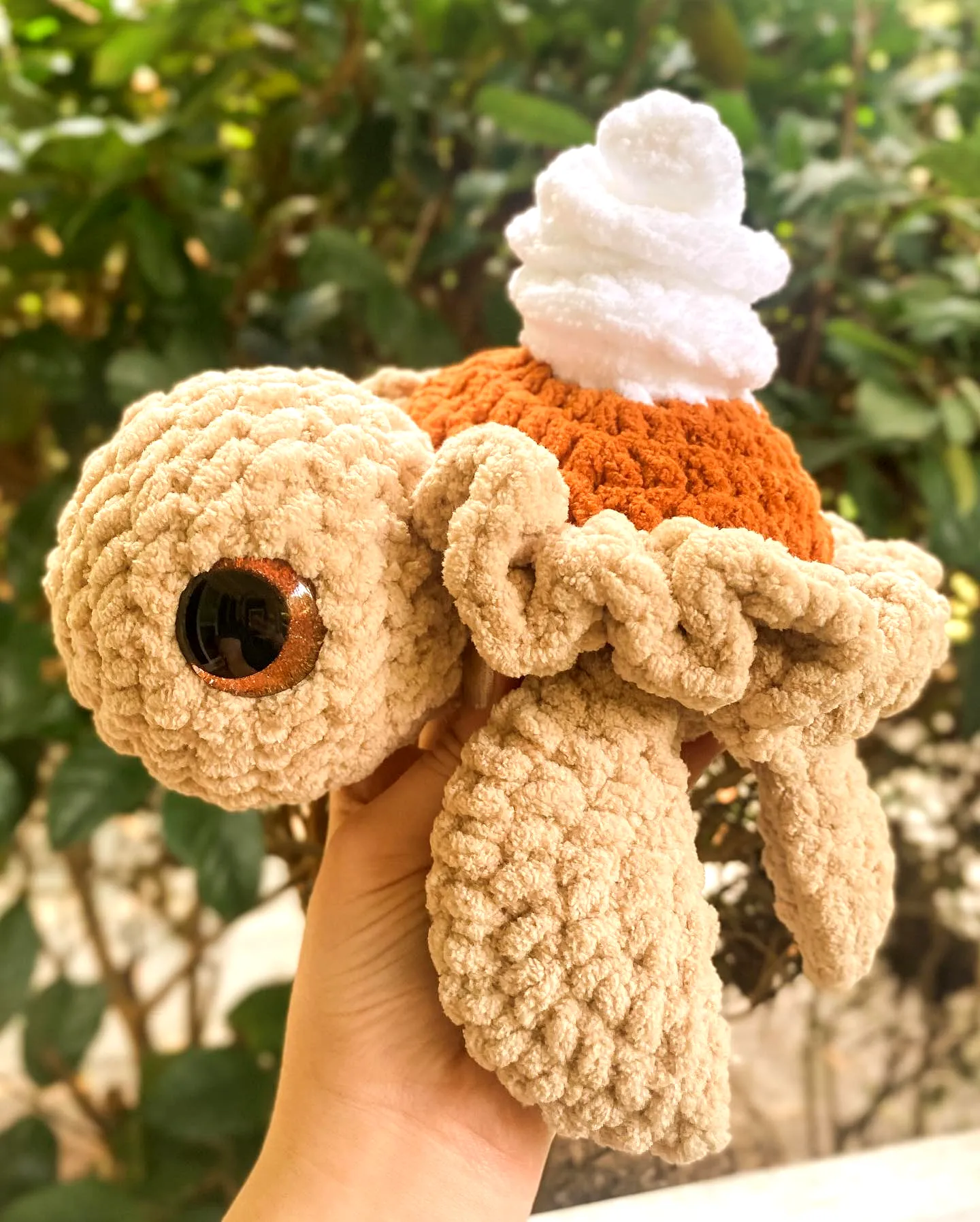 Adorable crochet pumpkin pie in vibrant autumn colors