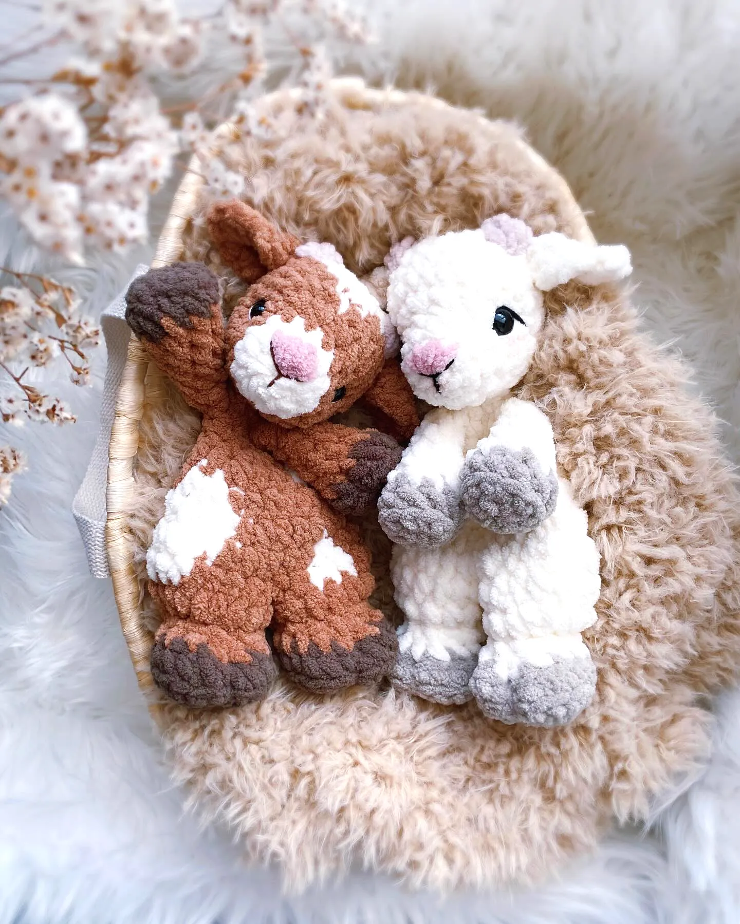 Adorable Crochet Stuffed Animal Calves in Soft Yarn for Intermediates