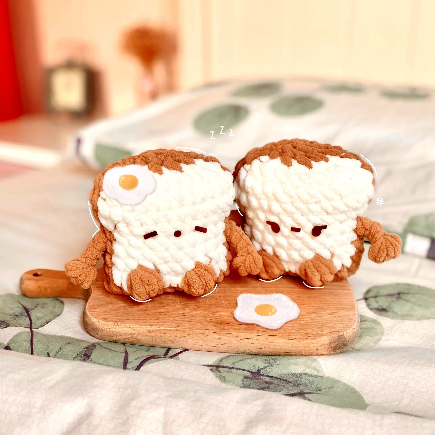 Adorable Crochet Toast Plush in Soft Beige and White Yarn