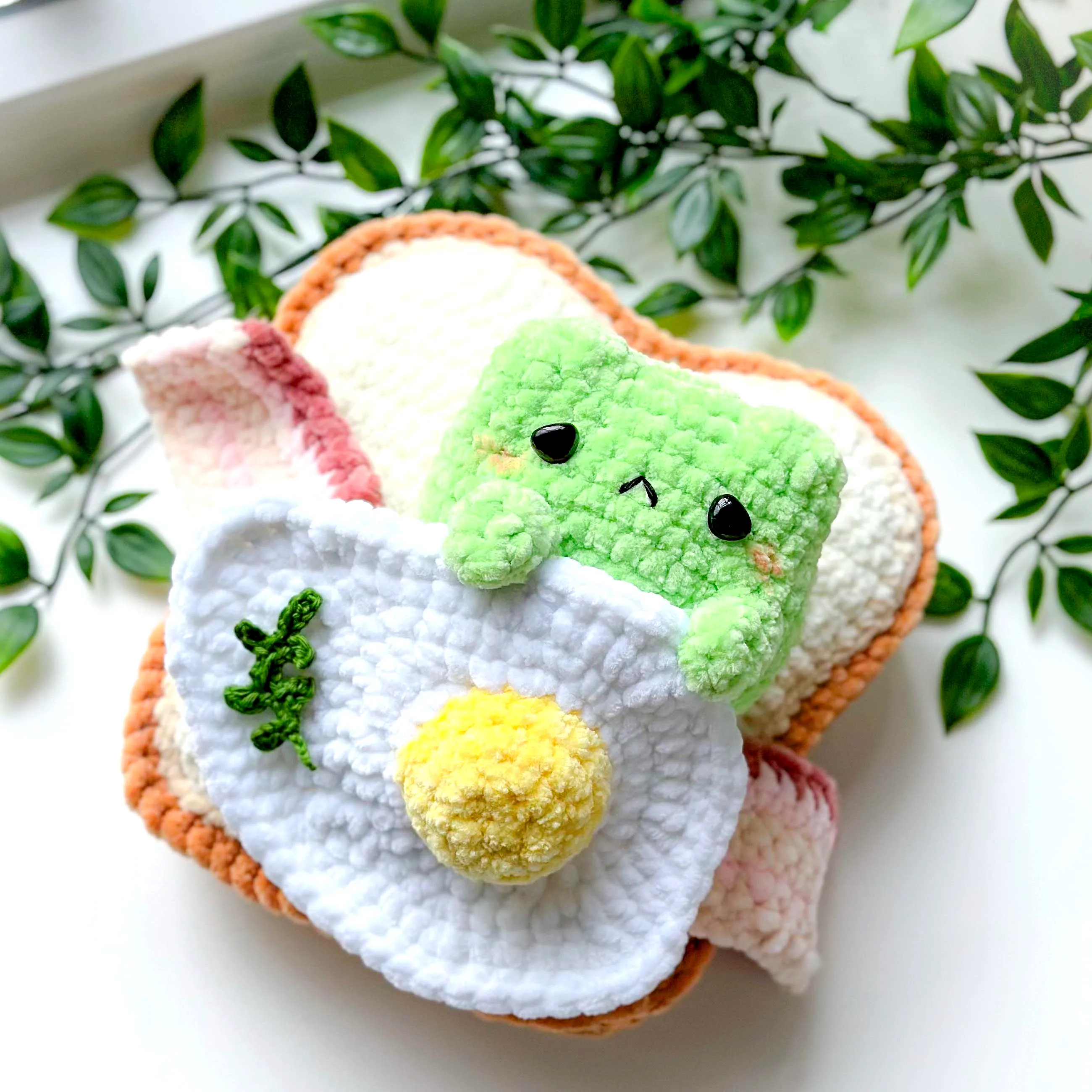 Adorable Crochet Toast with Frog and Egg in Pastel Colors