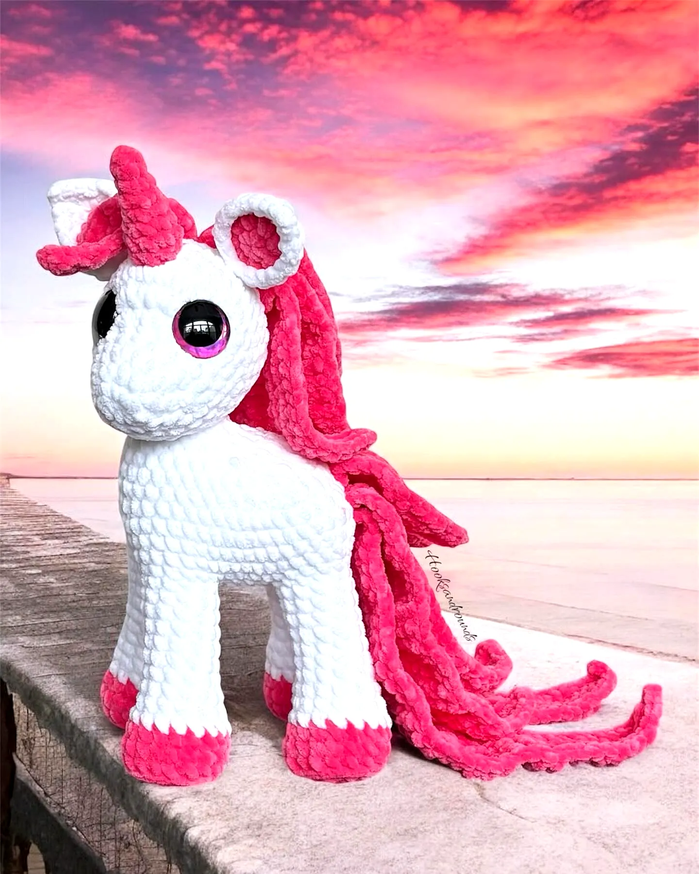 Adorable Crochet Unicorn in Vibrant Colors