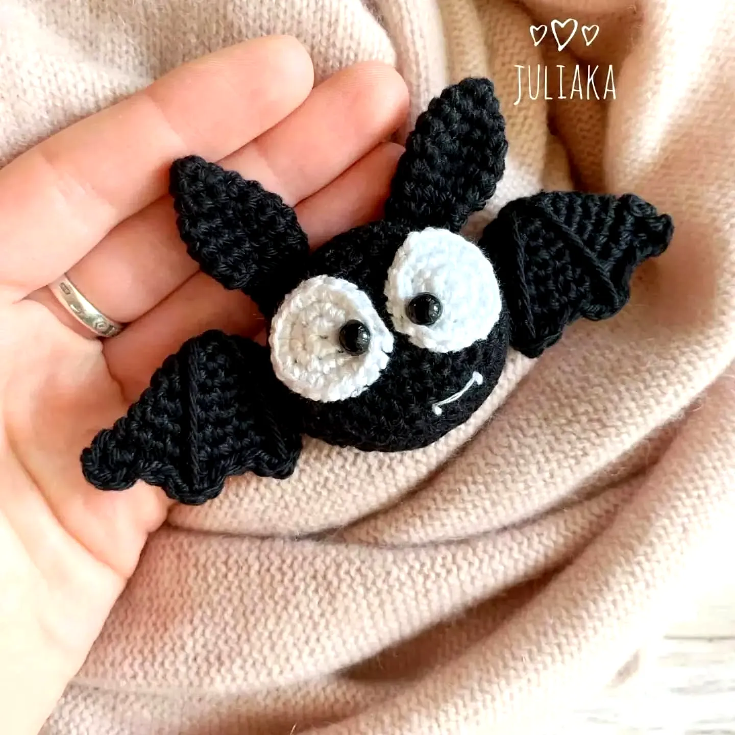 Adorable Easy Crochet Bat in Black and White Yarn Design