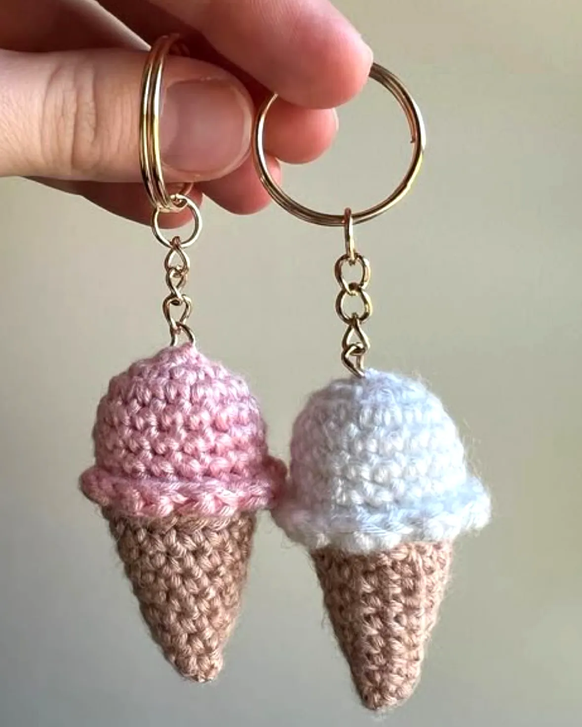 Adorable Easy Crochet Keychain Ice Cream Cone Design