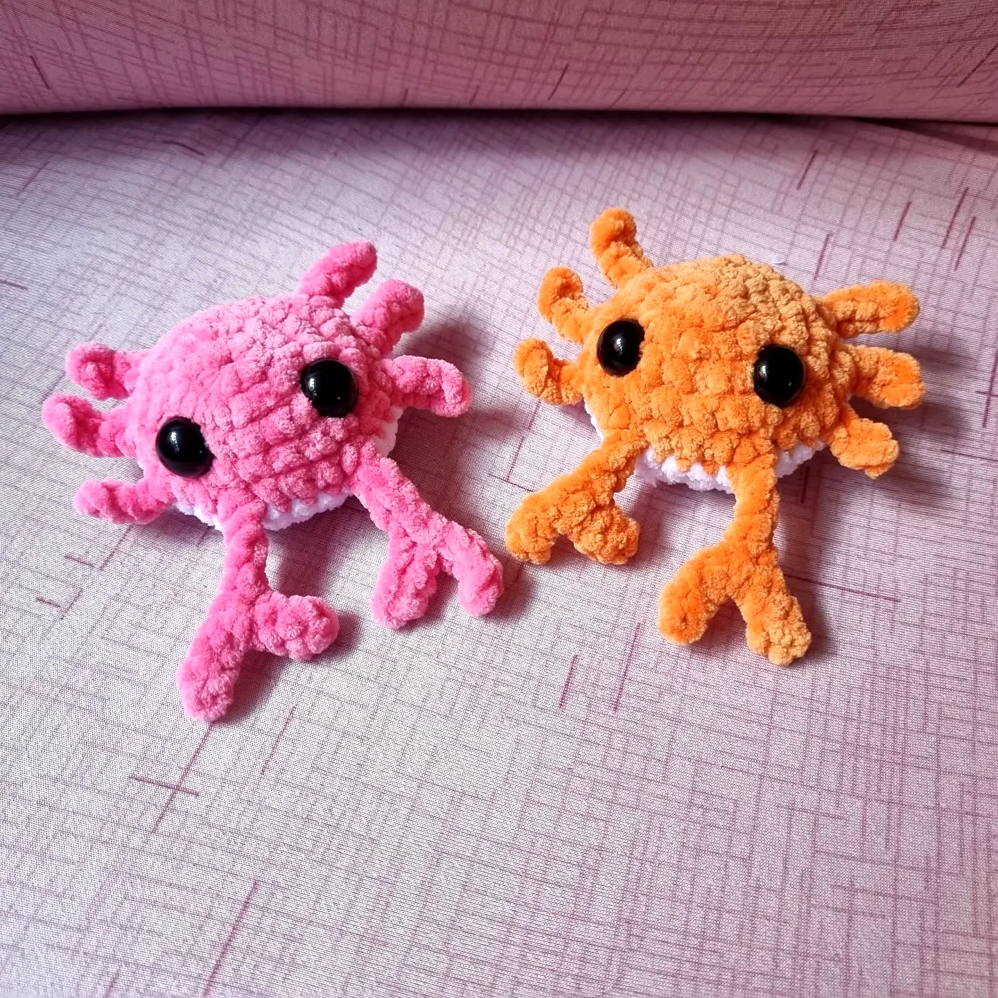 Adorable vibrant crochet crab plush toy