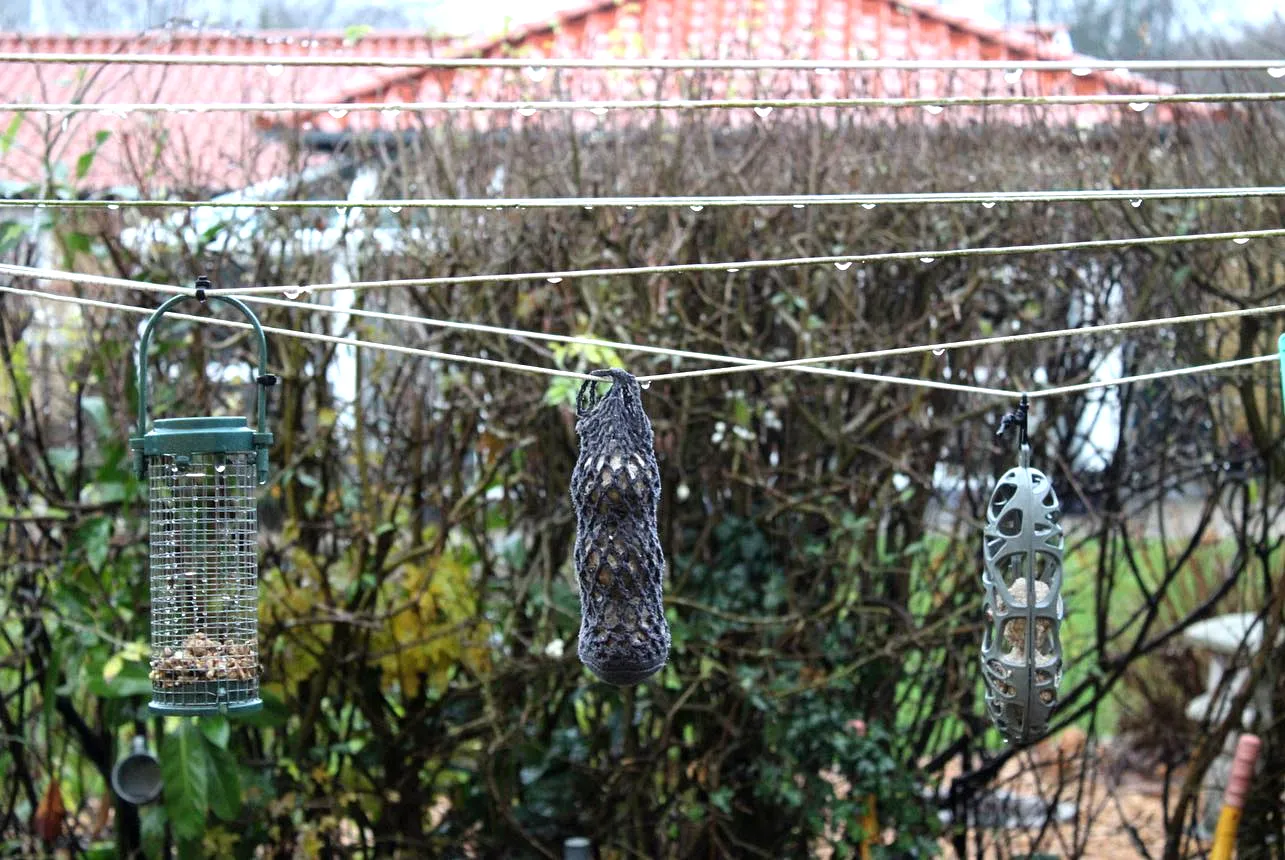 Charming Crochet Bird Feeder in Colorful Designs for Your Garden