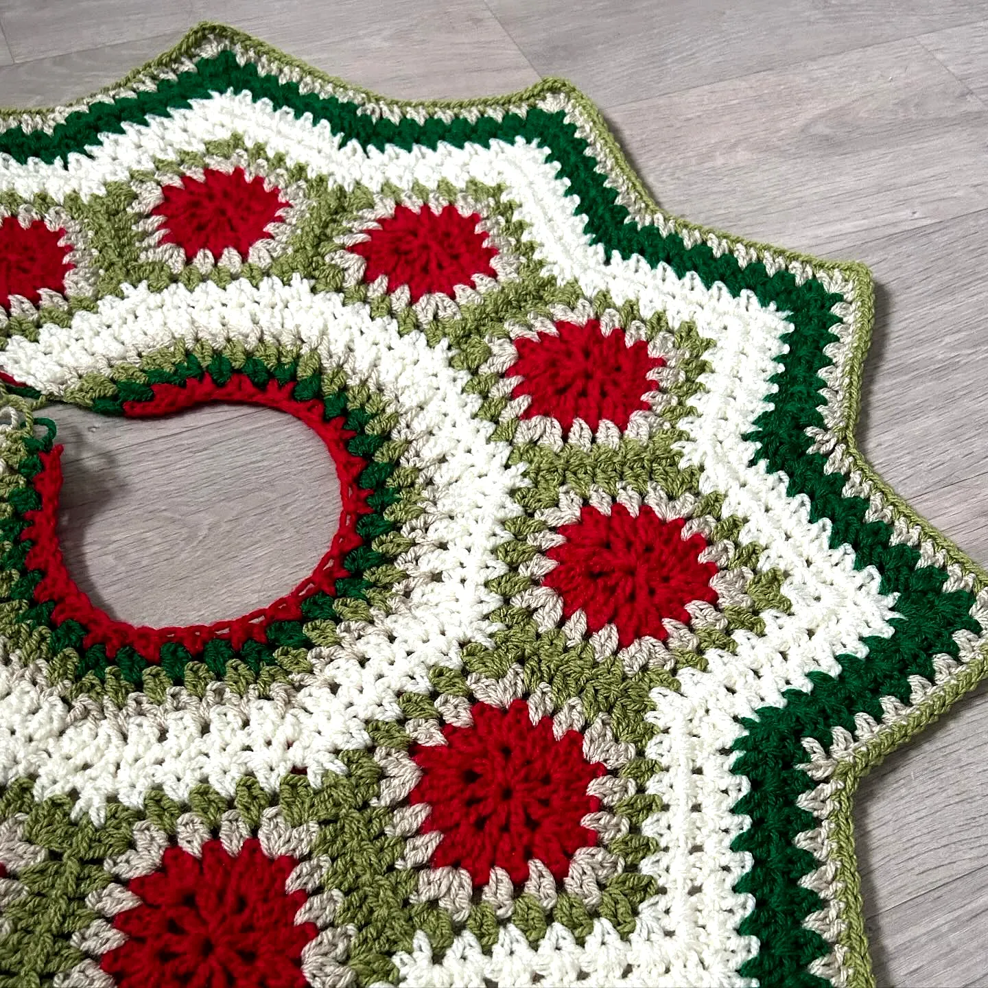 Charming Crochet Christmas Tree Skirt in Festive Colors