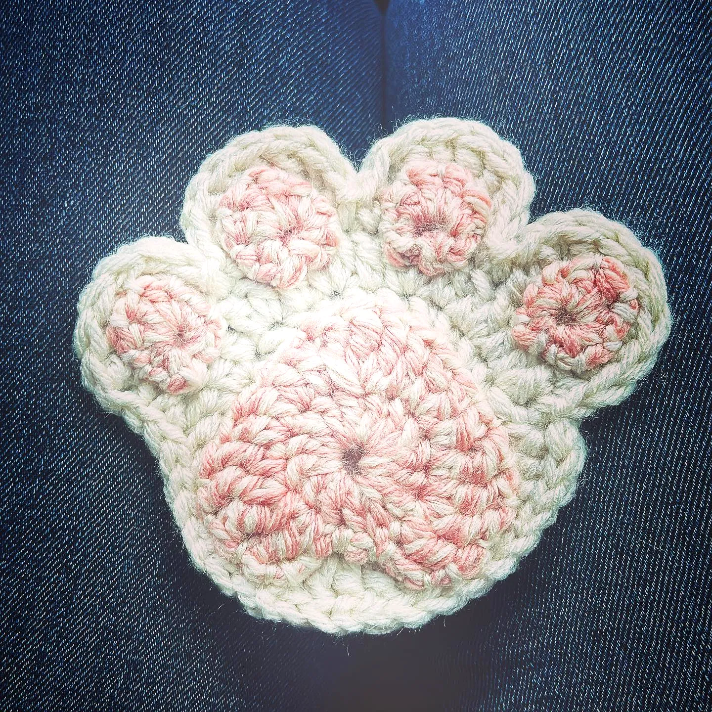 Charming Crochet Dog Paw Print in Cream and Soft Pink