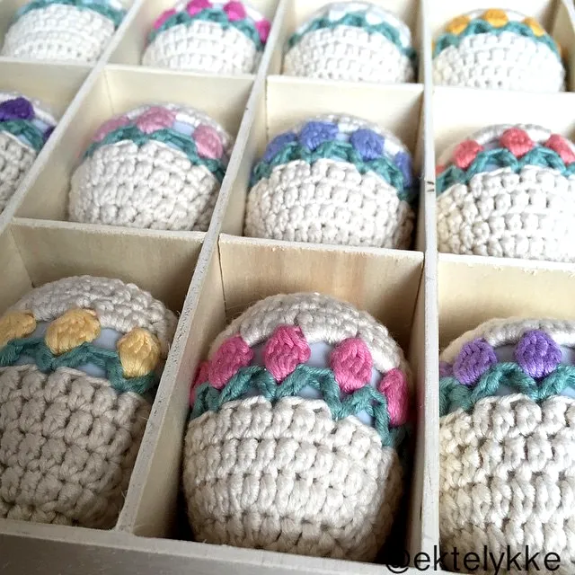 Charming Crochet Egg Set in Pastel Colors