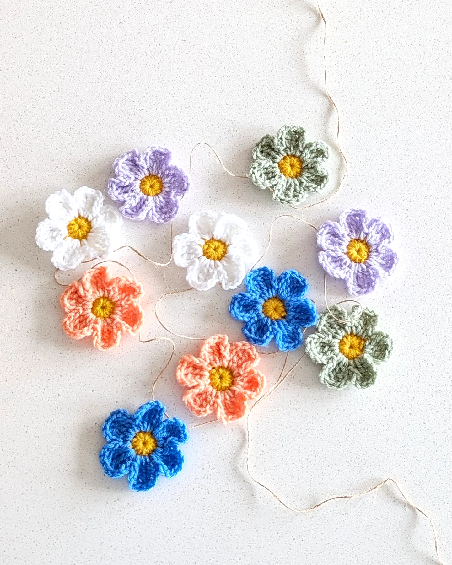Charming Crochet Garland in Vibrant Floral Designs for Decor