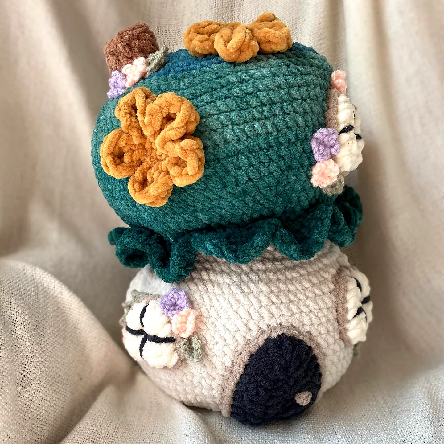 Charming Crochet Mushroom Decor in Earthy Colors for All Levels