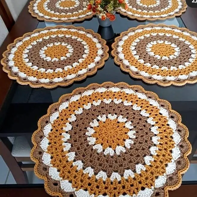 Charming Crochet Place Mats in Vintage Brown and Mustard Style