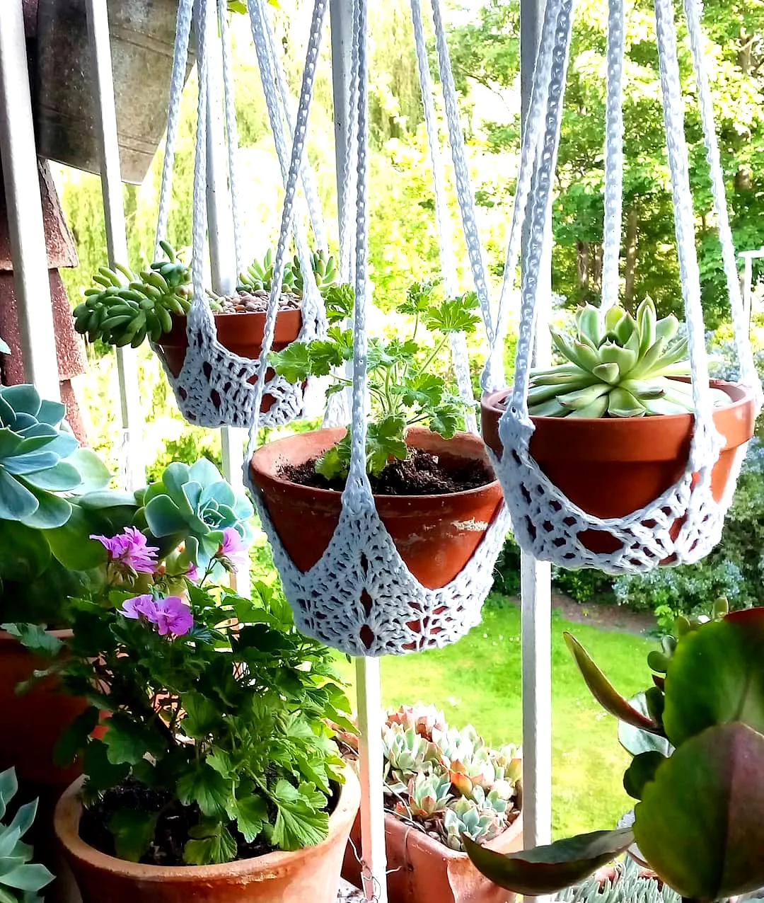 Charming Crochet Plant Hanger in Delicate White for Indoor Gardens