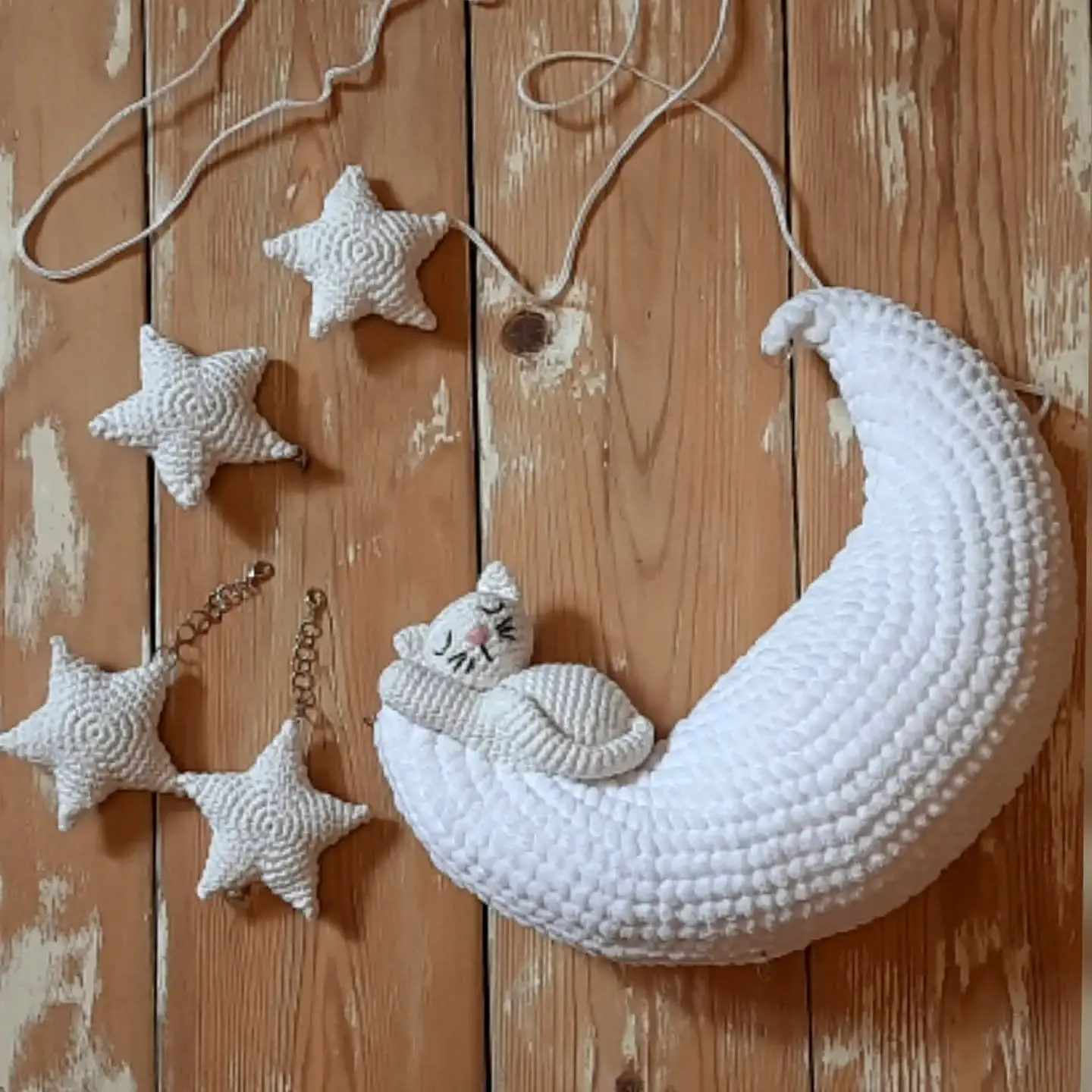 Charming Crochet Wall Decor of a Moon and Sleeping Cat