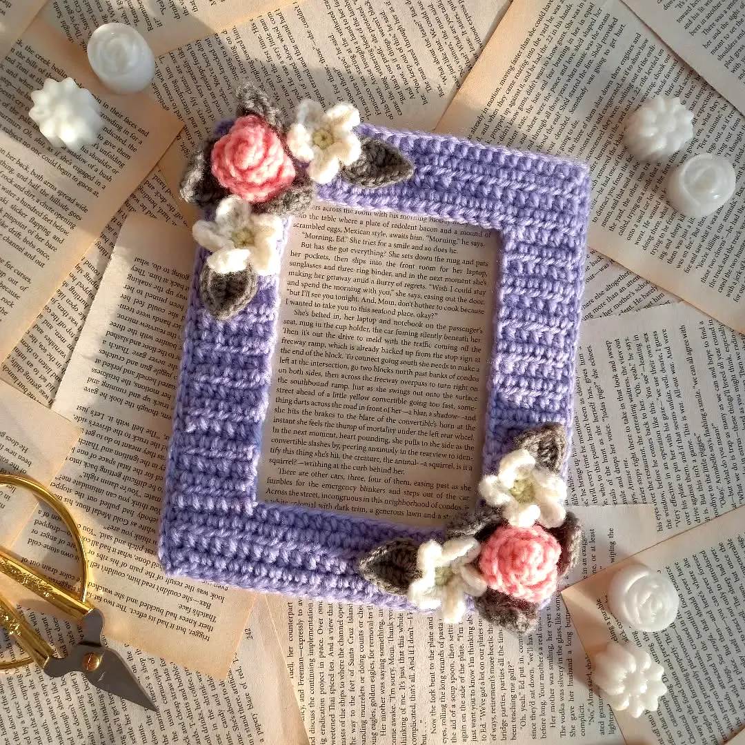 Charming Lilac Crochet Photo Frame with Floral Embellishments