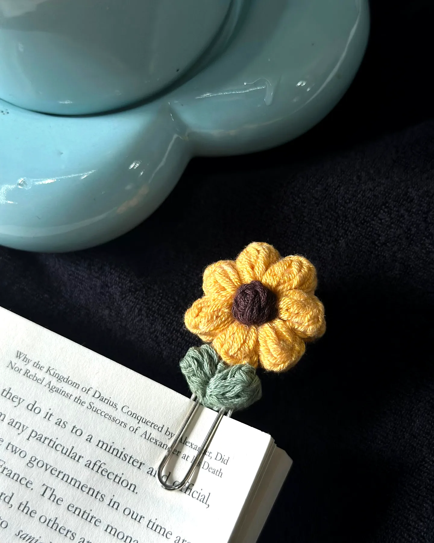 Charming Vibrant Crochet Bookmark with Sunflower Design