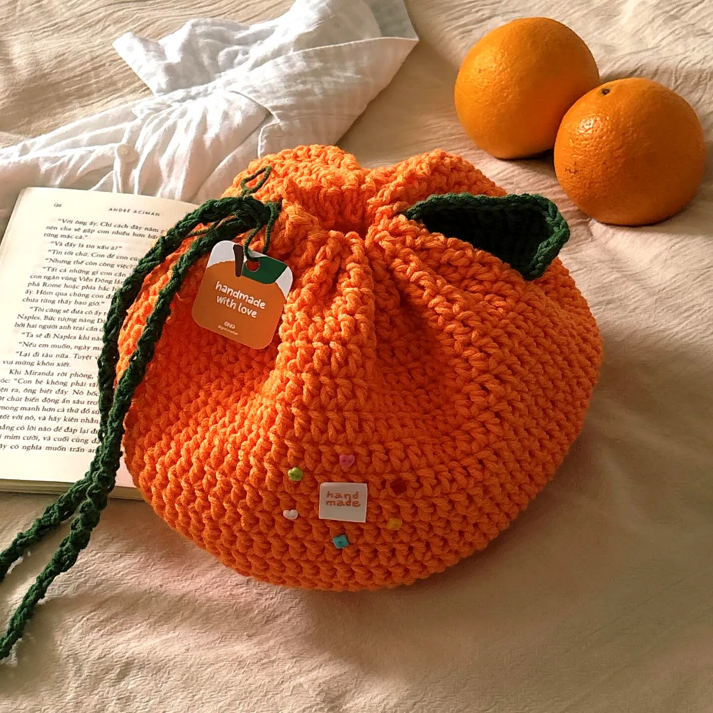 Cheerful Crochet Gift Bag in Vibrant Orange and Green Style