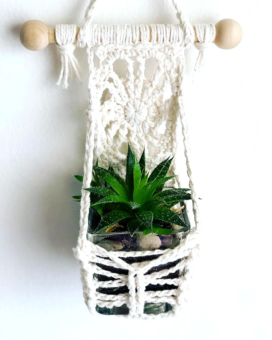 Chic Crochet Plant Hanger in Cream with Intricate Knot Designs
