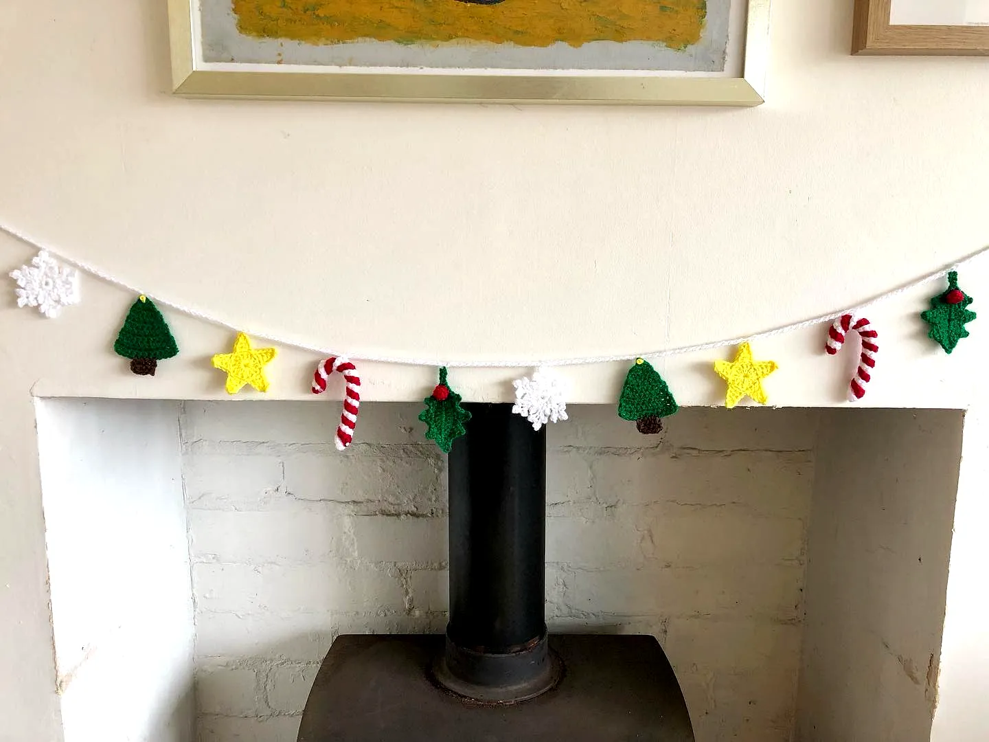 Colorful Crochet Christmas Garland
