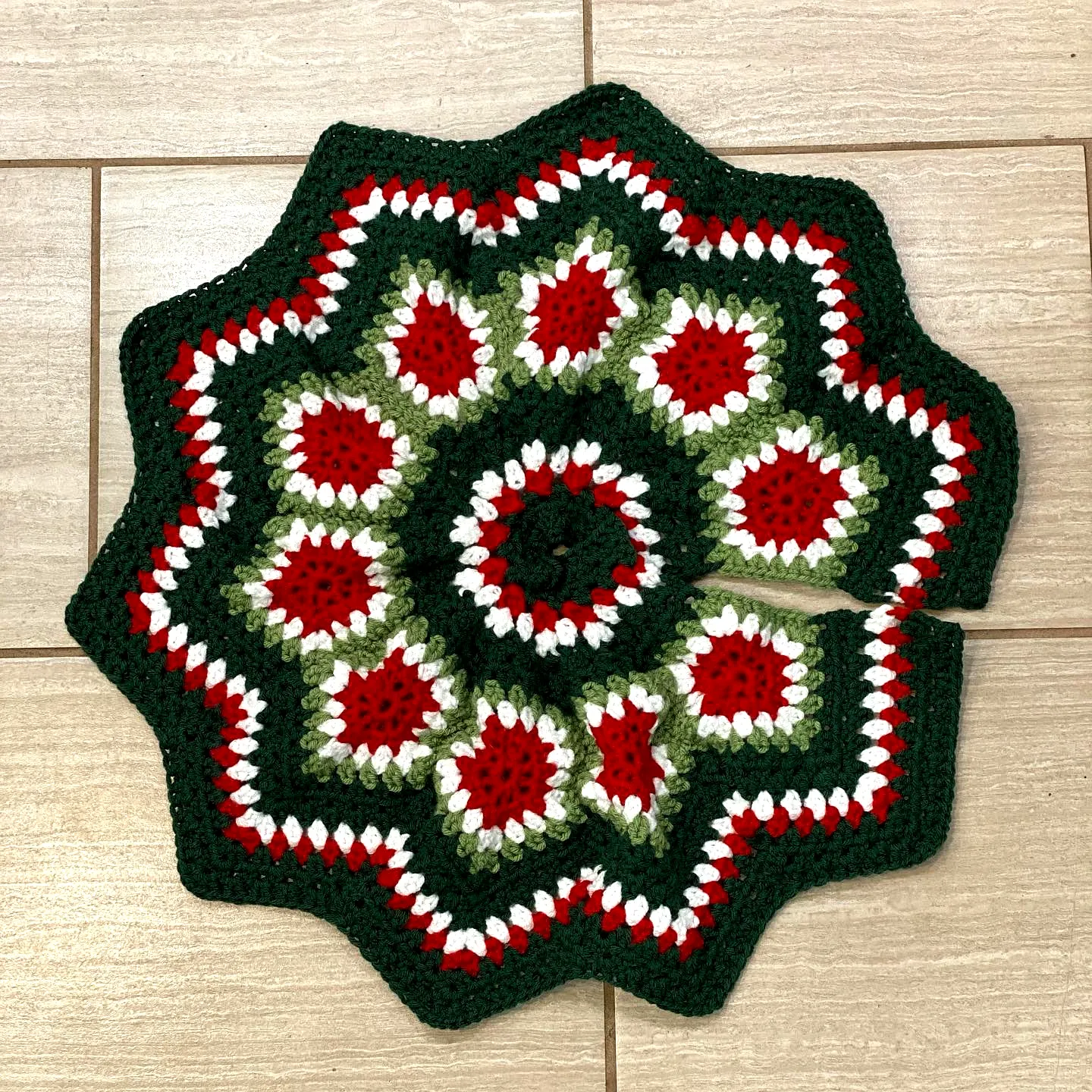 Colorful Crochet Christmas Tree Skirt with Scalloped Edges