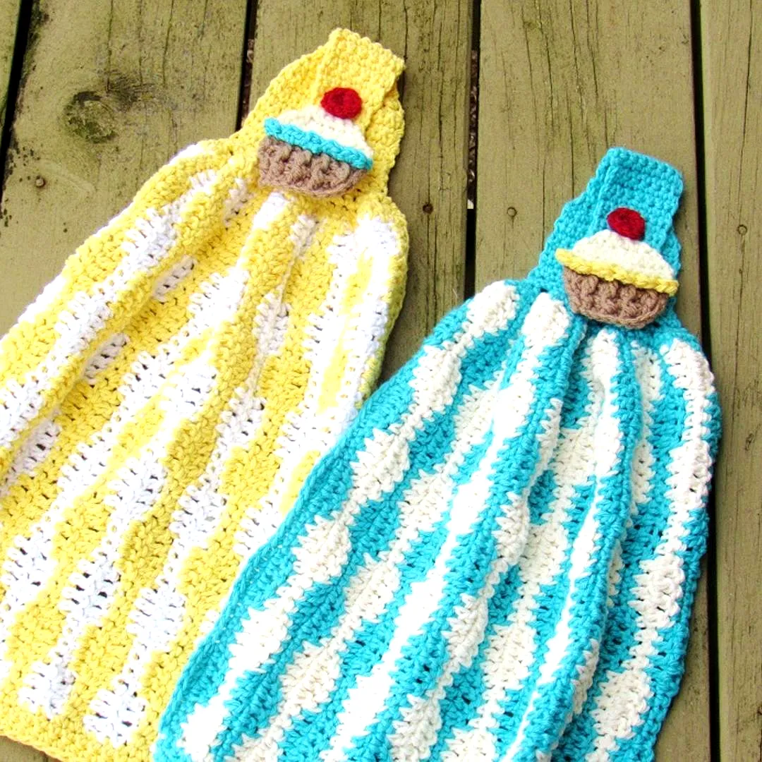 Colorful crochet kitchen towel with ice cream sundae design