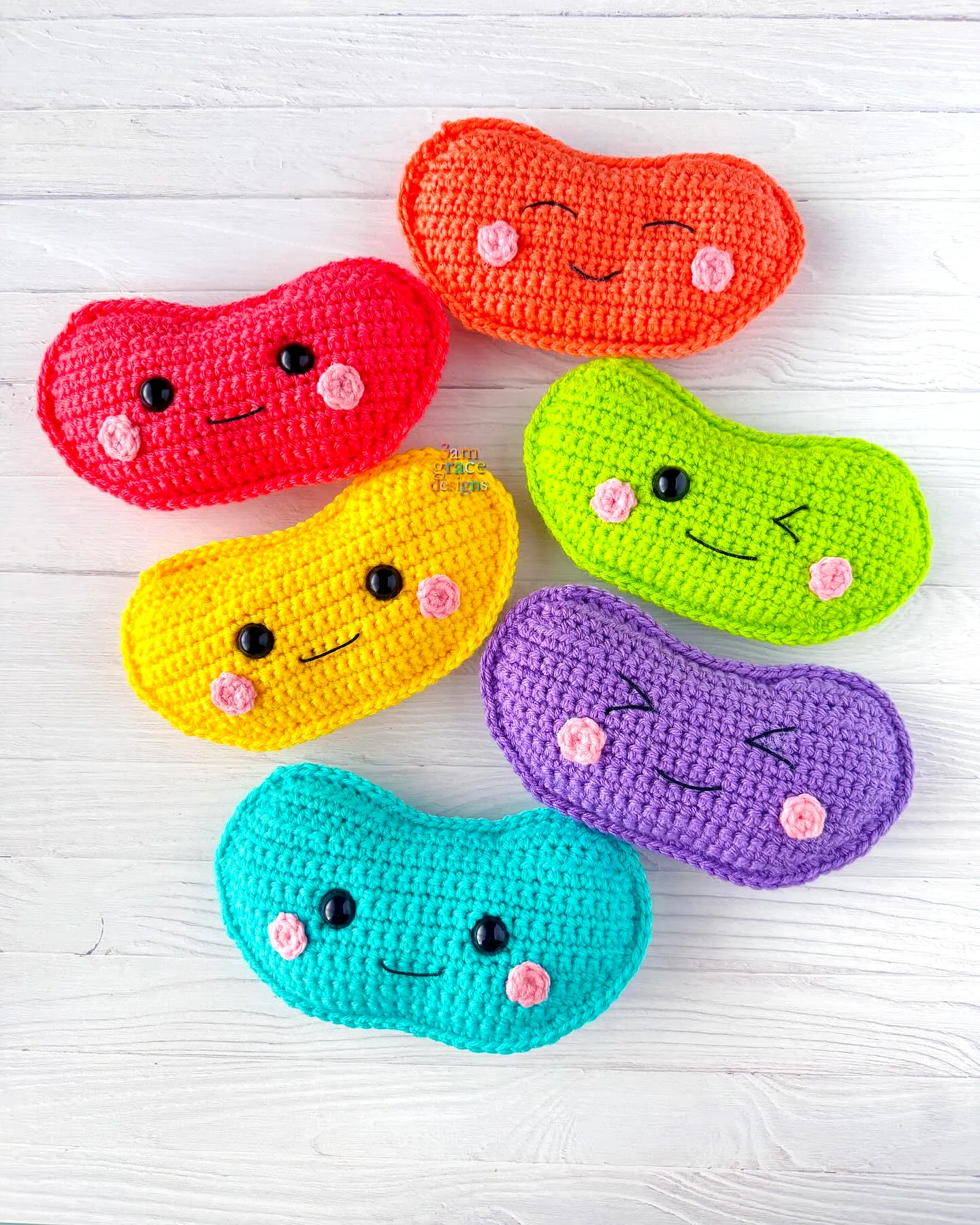 Colorful Crochet Sponge with Adorable Bean Shape