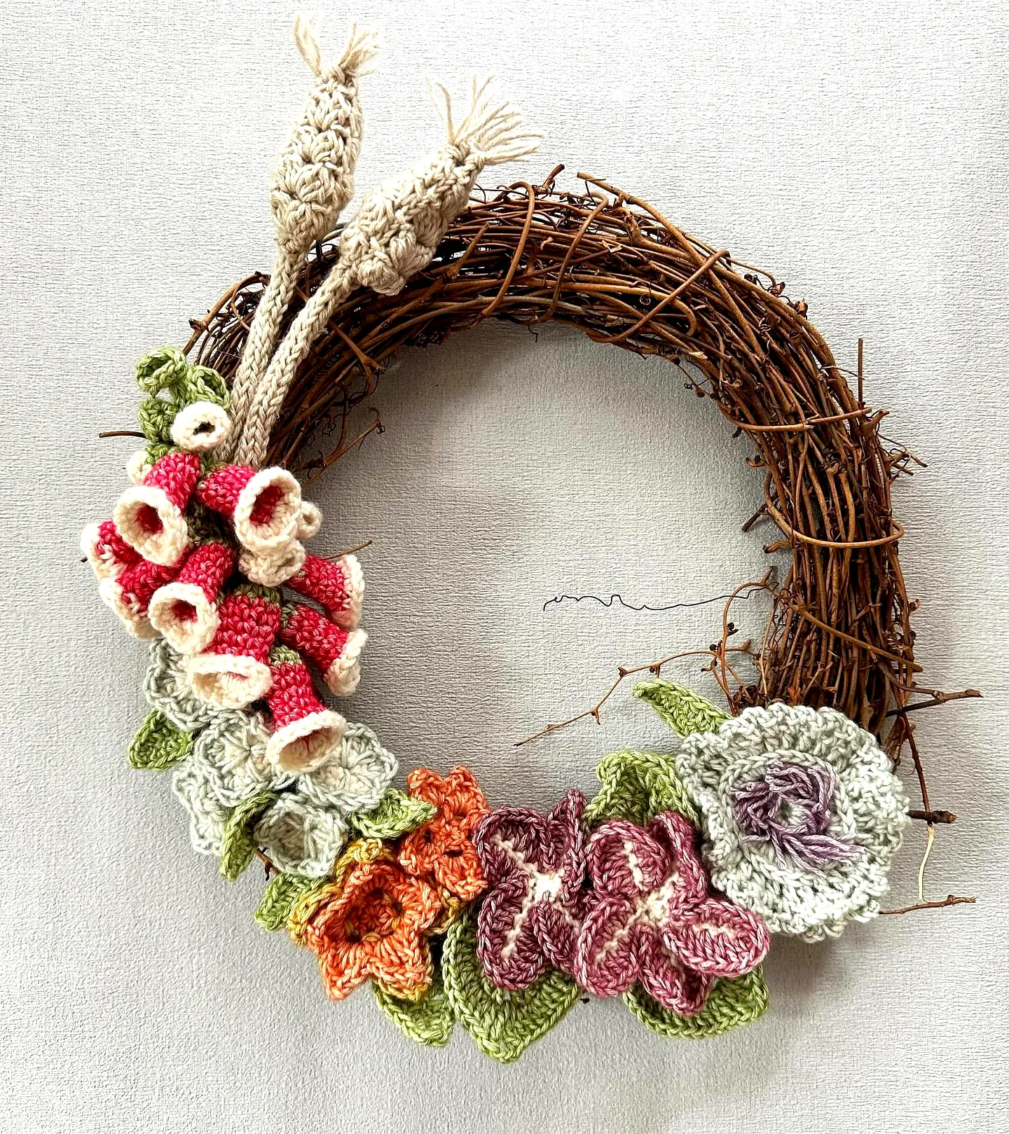 Colorful Crochet Wreath with Floral Style