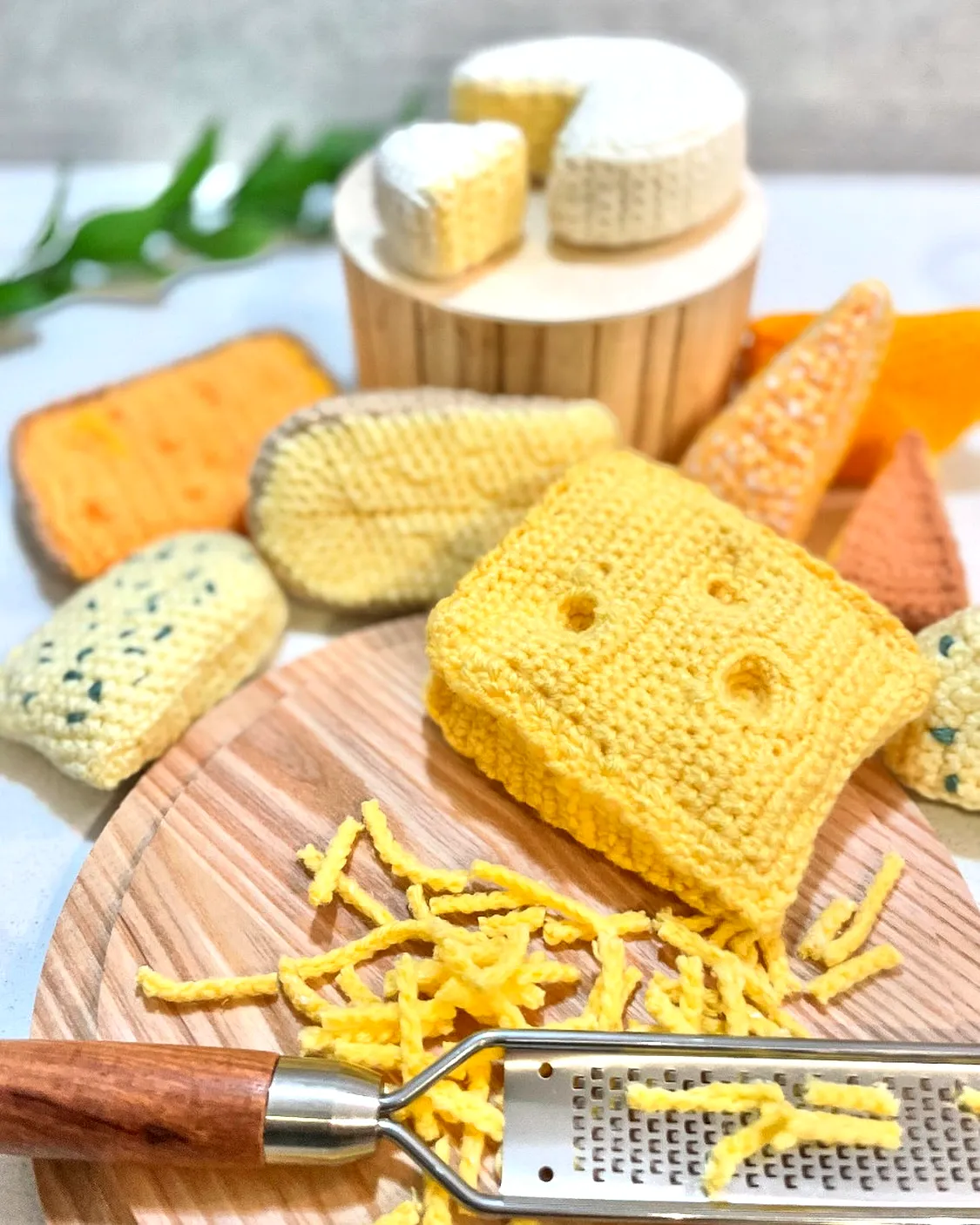 Crochet Cheese Set in Vibrant Colors for Easy Crafting Fun
