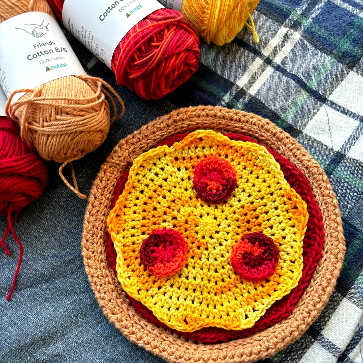Crochet Pizza Pattern Vibrant Colors