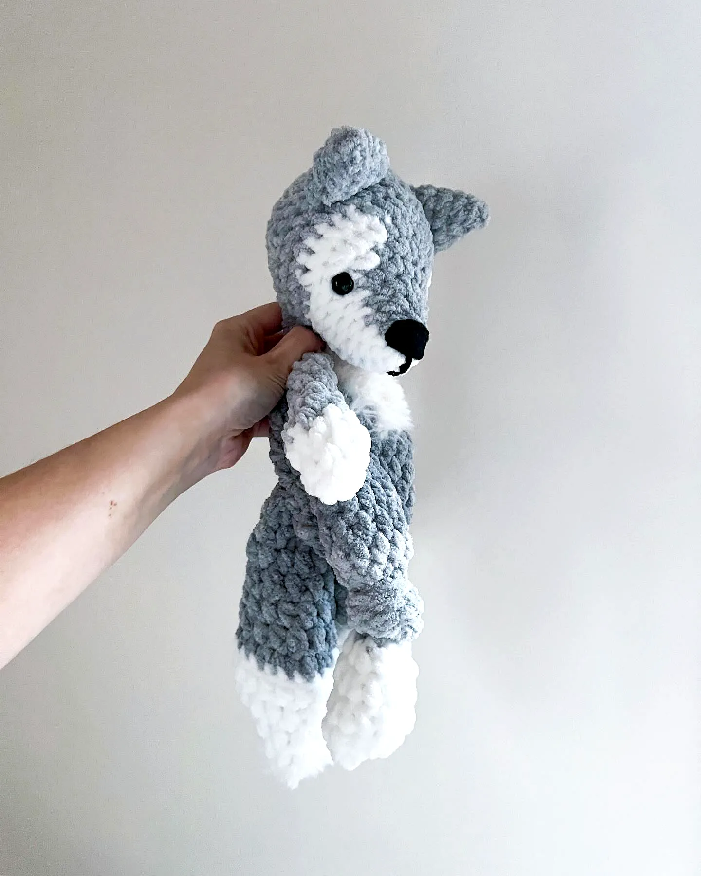 Cute Crochet Forest Animal in Soft Gray and White Yarn