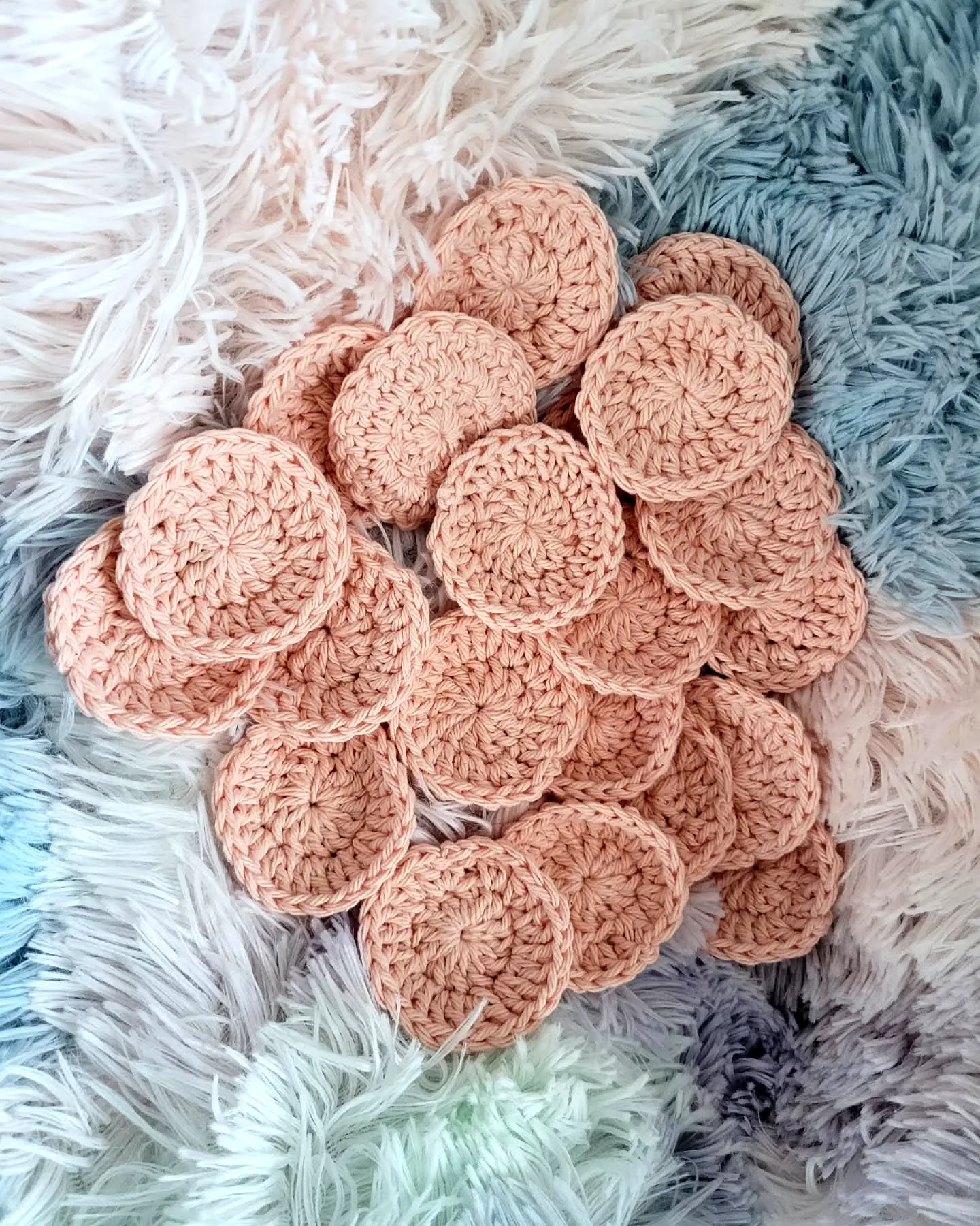 Cute crochet makeup remover pad in light peach for intermediates