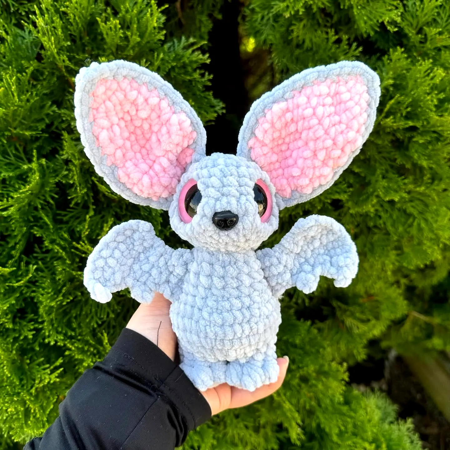 Cute Easy Crochet Bat in Soft Blue and Pastel Pink Design