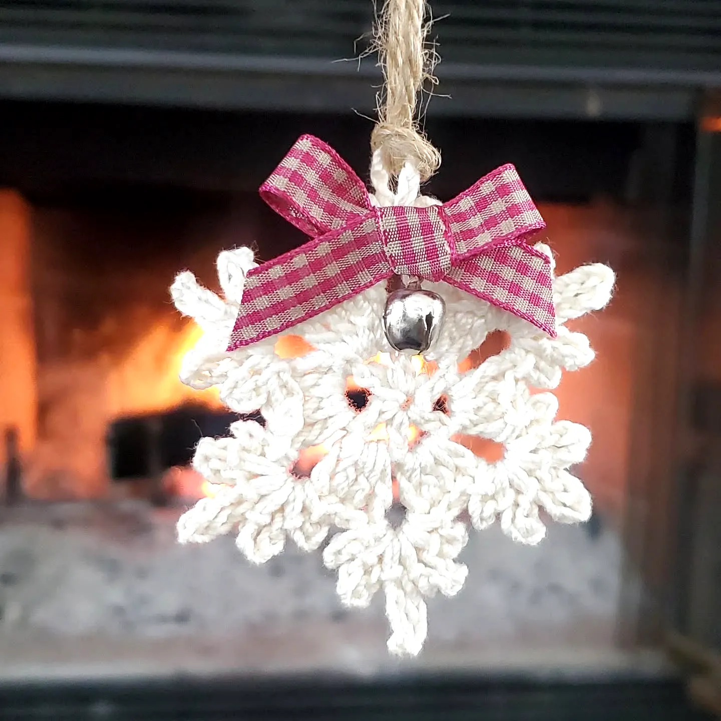 Delicate Crochet Christmas Ornament in White with Plaid Bow