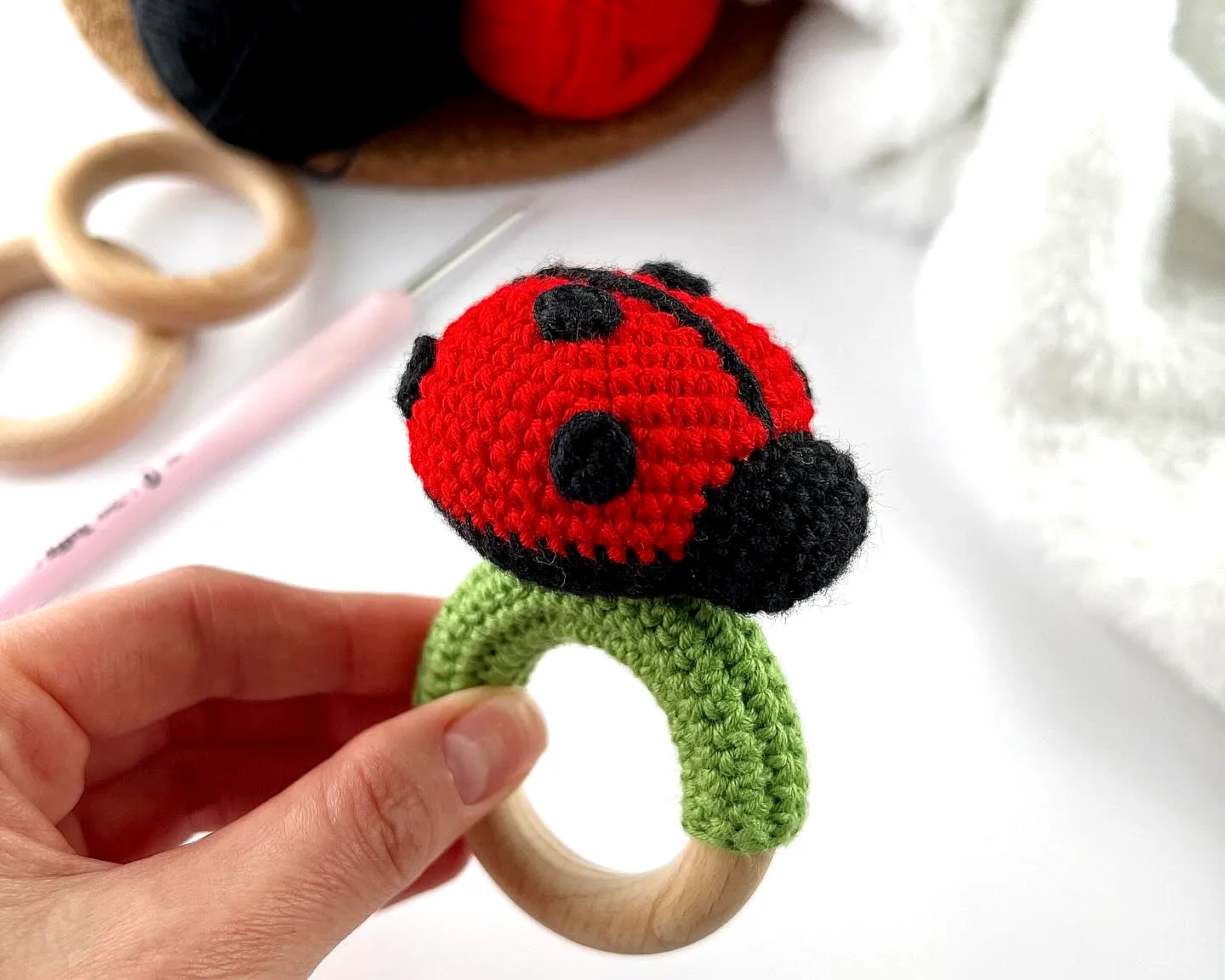 Easy Crochet Ladybug Teething Ring in Vibrant Red and Green