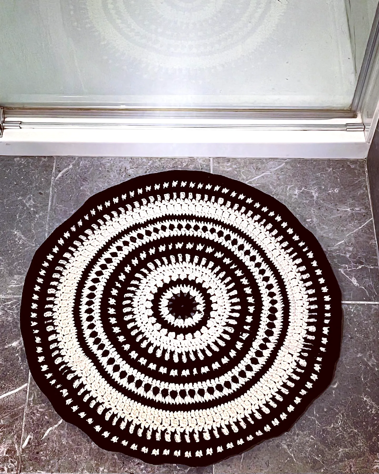 Stylish Crochet Bath Mat in Black and Cream