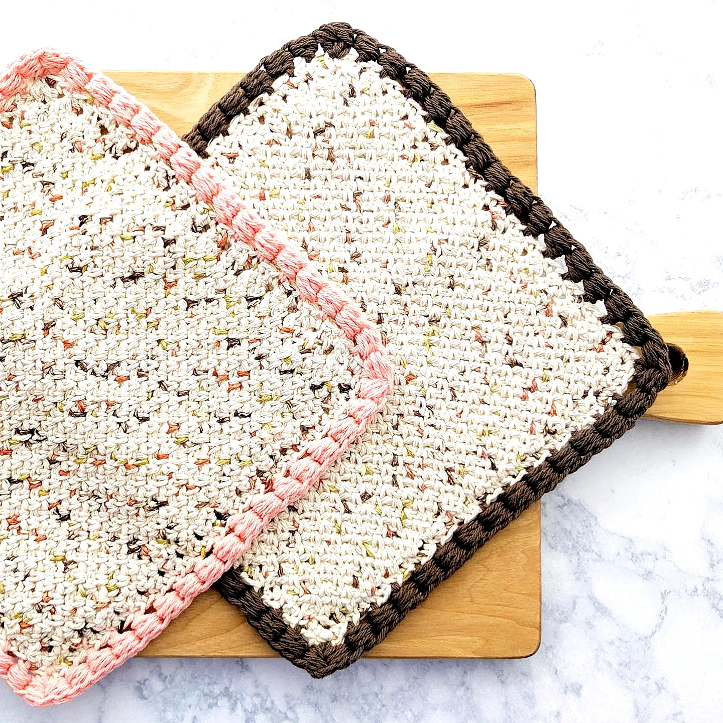 Stylish Crochet Dishcloth in Neutral Tones with Pink Border