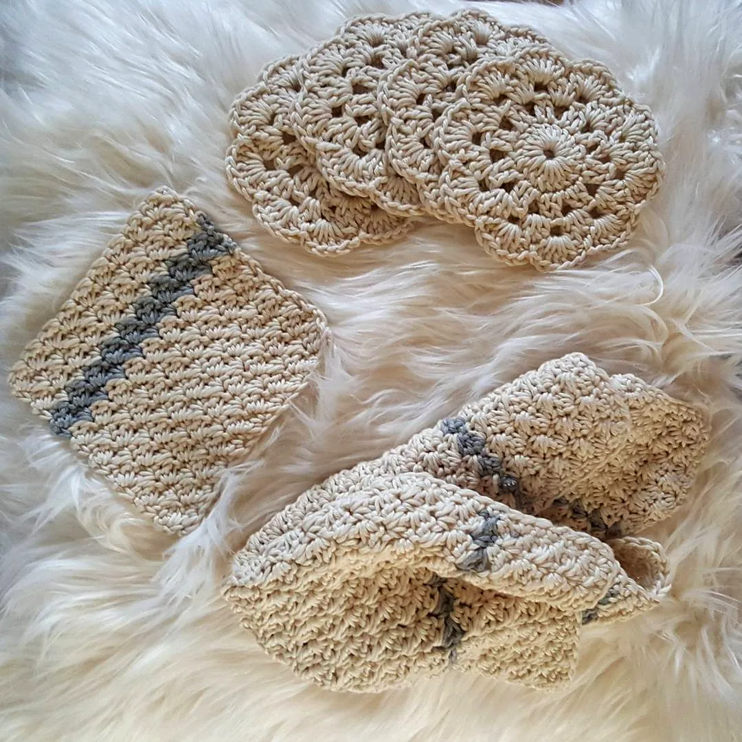 Stylish Crochet Kitchen Towel Set in Neutral Beige and Gray