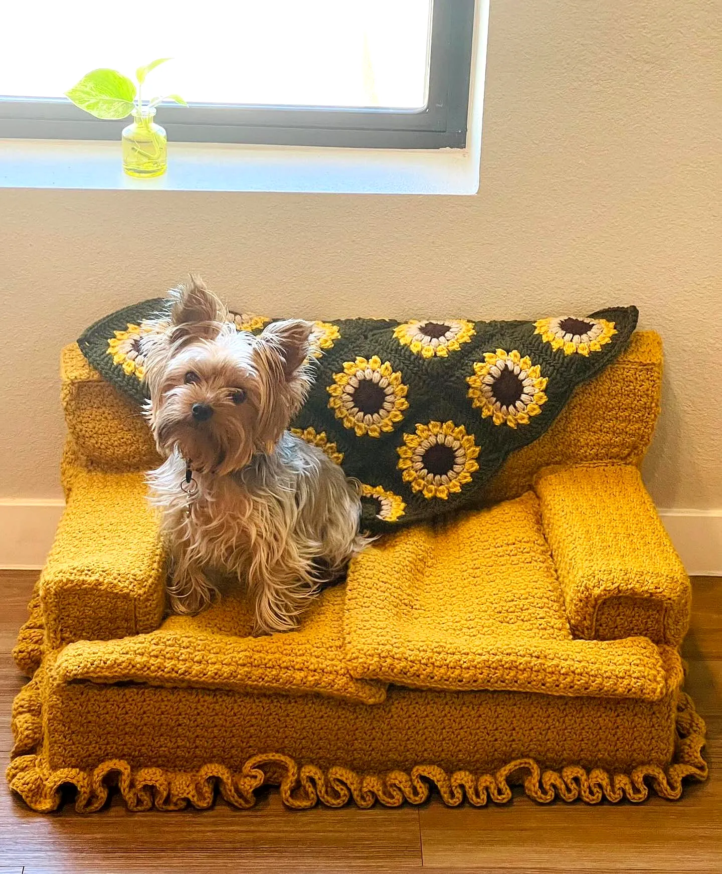 Stylish Crochet Pet Bed in Cozy Mustard Yellow with Sunflower Blanket
