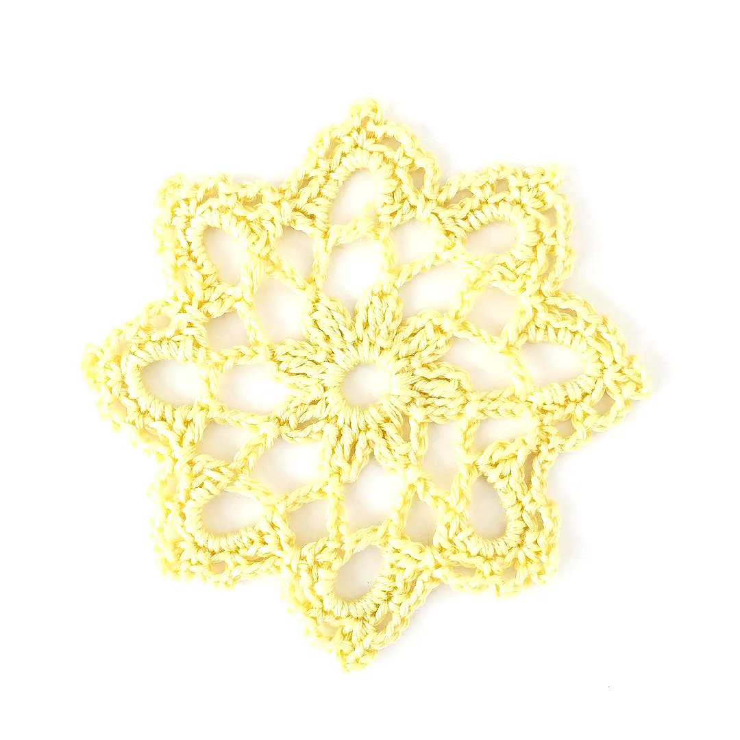 Vibrant Crochet Christmas Star in Lace Design