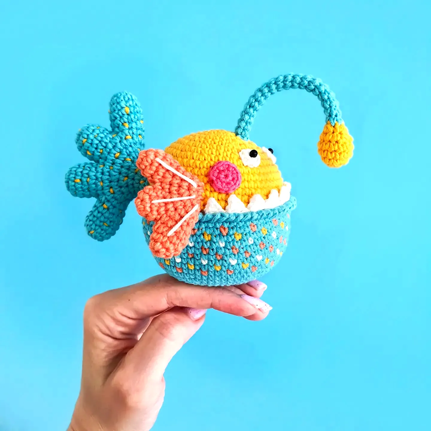 Vibrant Crochet Fish Amigurumi Project