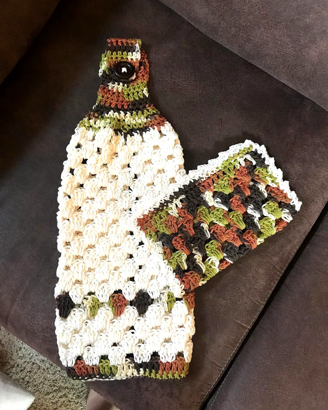 Vibrant Earthy Crochet Kitchen Towel with Scalloped Design