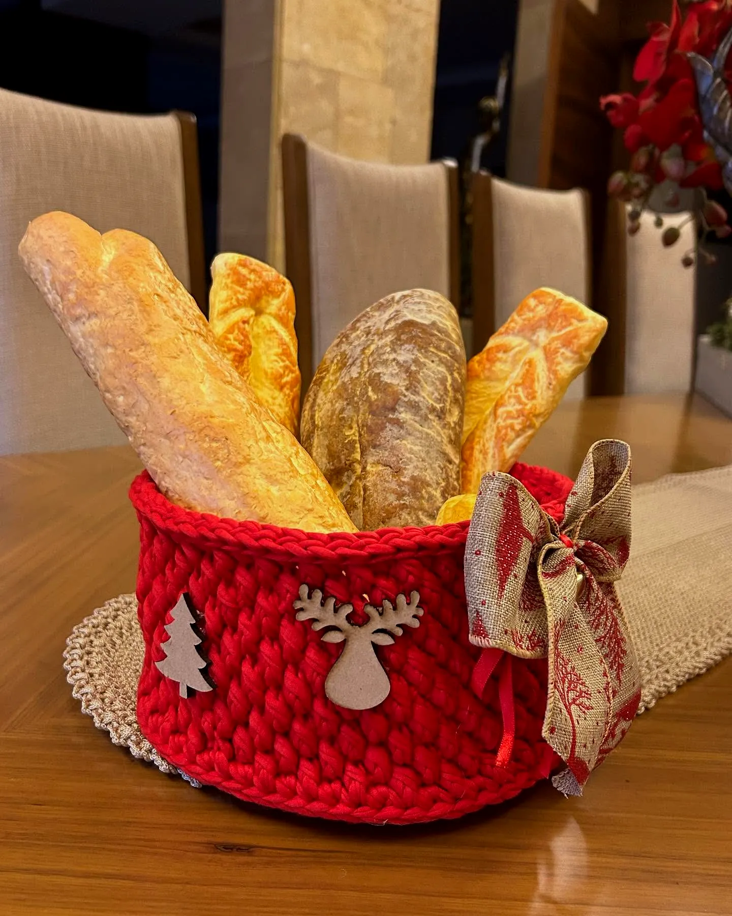 Vibrant Red Crochet Picnic Basket with Cute Reindeer Motifs